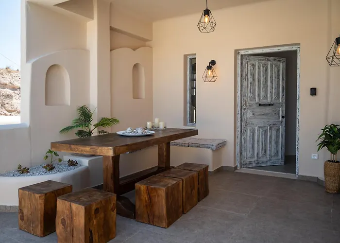 Chora Vila Fira (Santorini)