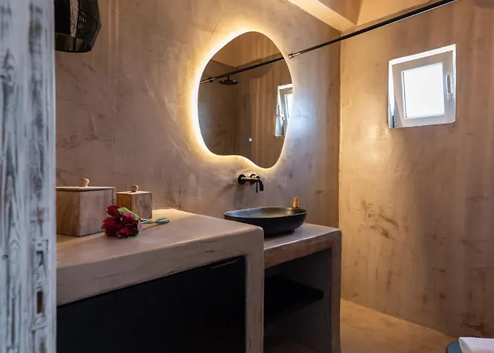 Chora Fira (Santorini)