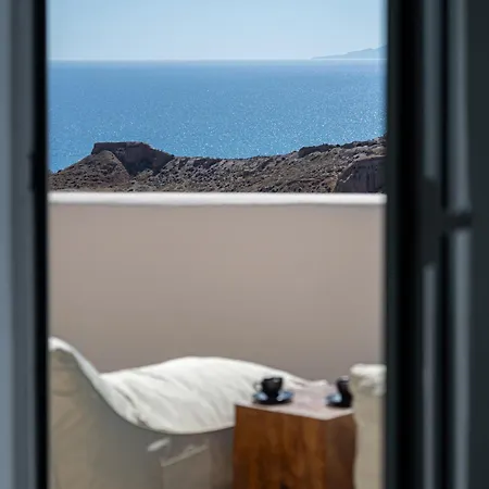 Villa Chora Fira (Santorini)