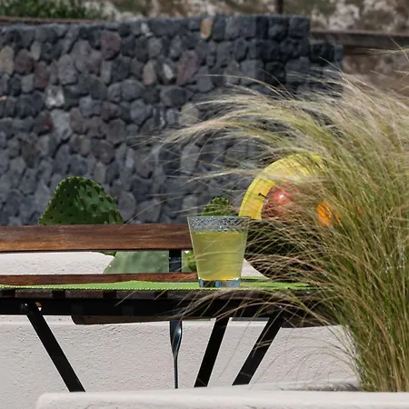 Chora * Fira (Santorini)