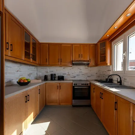 Villa Chora Fira (Santorini)